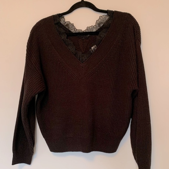 H&M | Lace-trimmed sweater - Picture 3 of 6